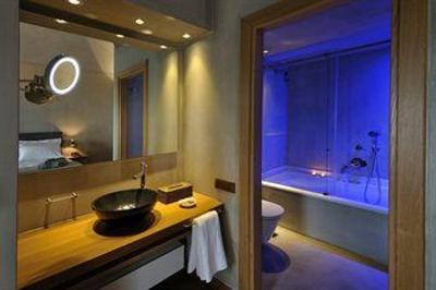 фото отеля Valeni Boutique Hotel
