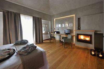 фото отеля Valeni Boutique Hotel