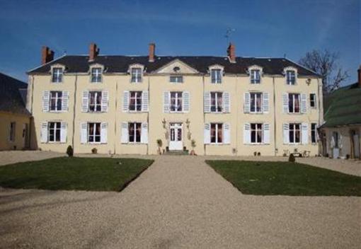 фото отеля Chateau De Chesne Nohant-en-Graçay