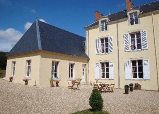 фото отеля Chateau De Chesne Nohant-en-Graçay