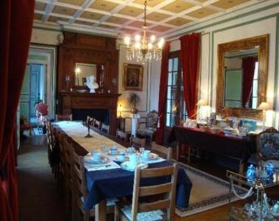 фото отеля Chateau De Chesne Nohant-en-Graçay