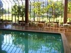 фото отеля Harrison Plaza Suite Hotel