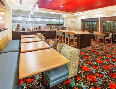 фото отеля La Quinta Inn & Suites Pearsall