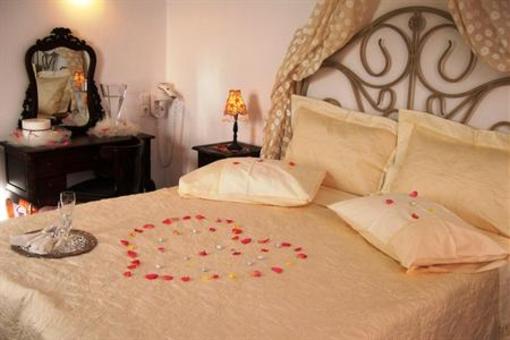 фото отеля Nymphes Hotel