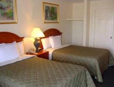 фото отеля Knights Inn Cadiz (Kentucky)