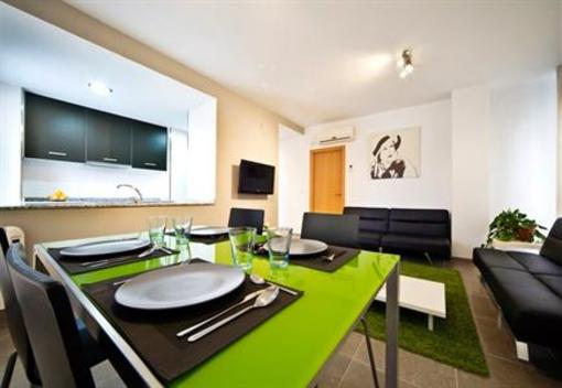 фото отеля Apartamentos Marina Suites