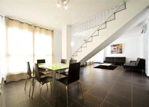 фото отеля Apartamentos Marina Suites