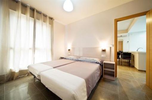фото отеля Apartamentos Marina Suites