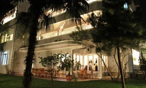 фото отеля Hotel de Paris Tirana