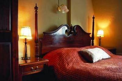 фото отеля Longs Inn Hotel