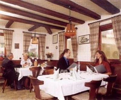 фото отеля Gasthof Hirsch (Gaestehaus Waldner)