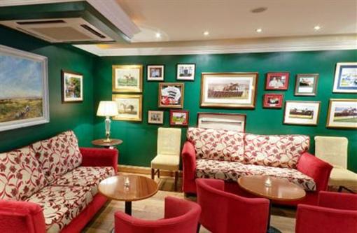 фото отеля The Bunratty Manor Hotel