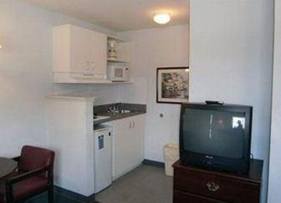 фото отеля Suburban Extended Stay Hotel Gainesville