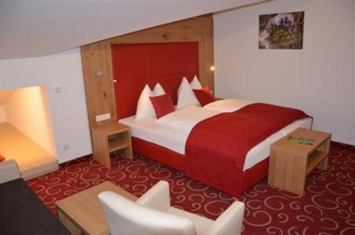 фото отеля Hotel Waldhof Grossarl