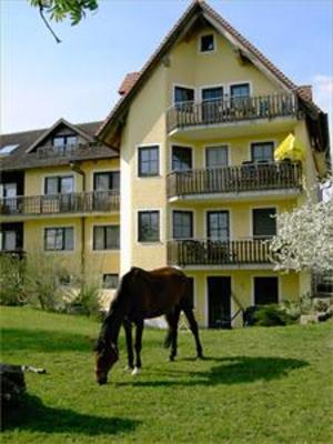 фото отеля Hotel Reiterhof Altmühlsee Gunzenhausen