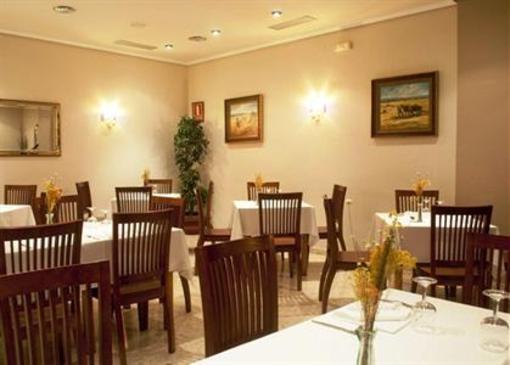 фото отеля Hotel Abadi Cordoba
