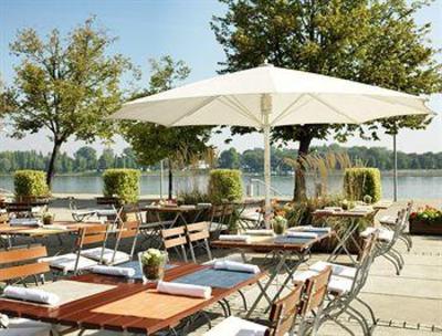 фото отеля Hyatt Regency Mainz