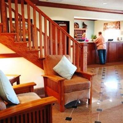фото отеля Mountain Inn & Suites Airport