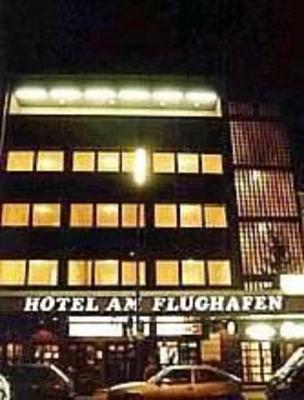 фото отеля Am Flughafen Hotel