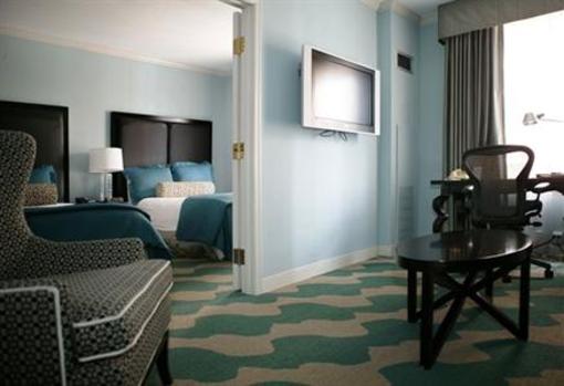 фото отеля The Roberts Mayfair