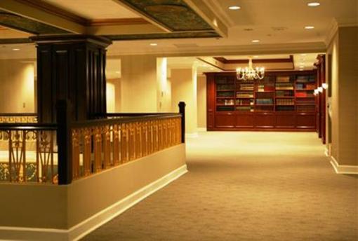 фото отеля The Roberts Mayfair