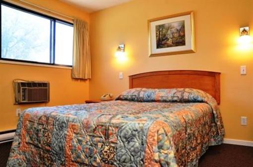 фото отеля Canadas Best Value Inn Kelowna