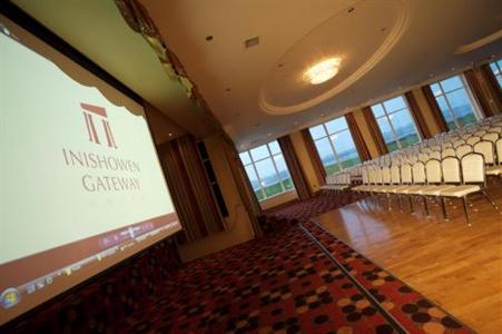 фото отеля Inishowen Gateway Hotel Buncrana