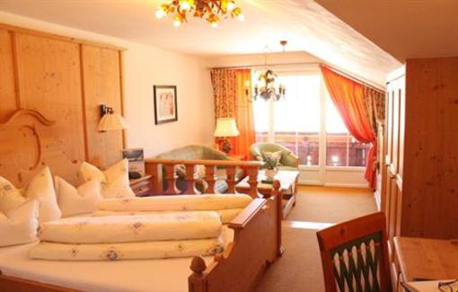 фото отеля Bogner Hof Hotel Tannheim