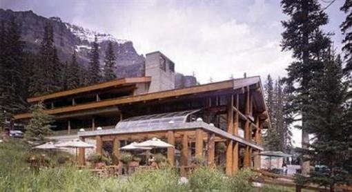 фото отеля Moraine Lake Lodge