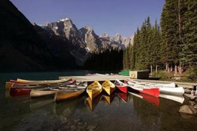 фото отеля Moraine Lake Lodge