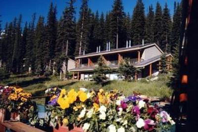 фото отеля Moraine Lake Lodge