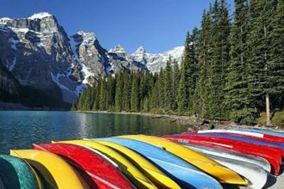 фото отеля Moraine Lake Lodge