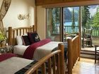 фото отеля Moraine Lake Lodge