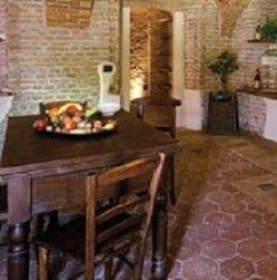 фото отеля Agriturismo Risveglio In Langa