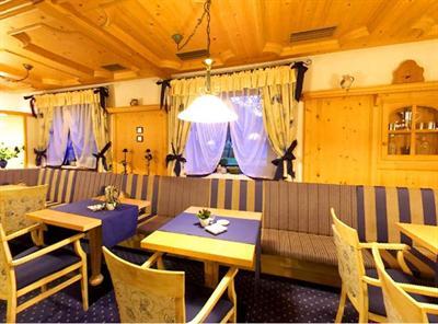 фото отеля Hotel Matillhof Latsch