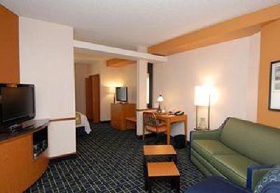 фото отеля Fairfield Inn & Suites by Marriott Bedford