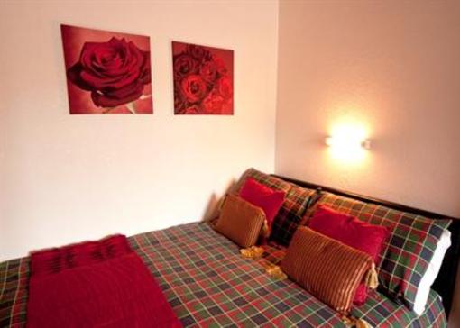 фото отеля Cloudberry Apartment