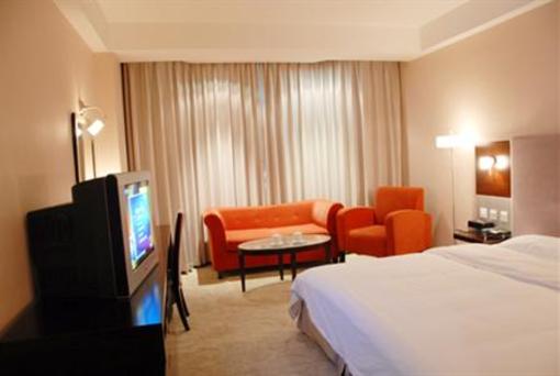 фото отеля Jin Du Hotel Changchun