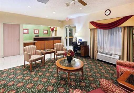 фото отеля Fairfield Inn Victoria