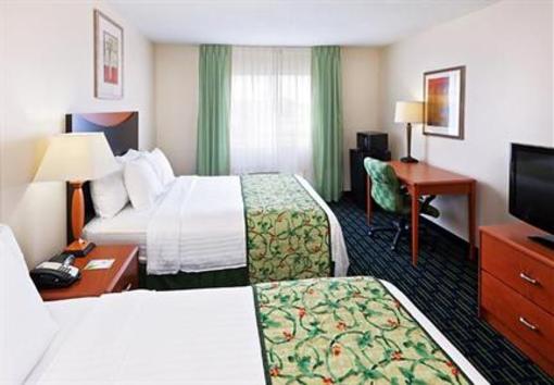 фото отеля Fairfield Inn Victoria