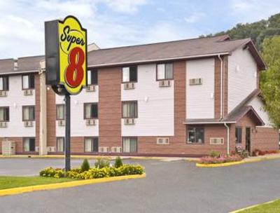 фото отеля Super 8 Bath - Hammondsport