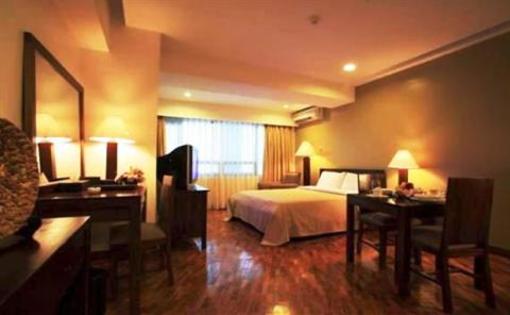 фото отеля BSA Suites - Makati