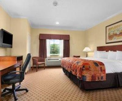 фото отеля Baymont Inn & Suites Baytown