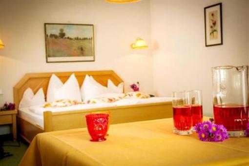 фото отеля Diana Kurhotel Garni