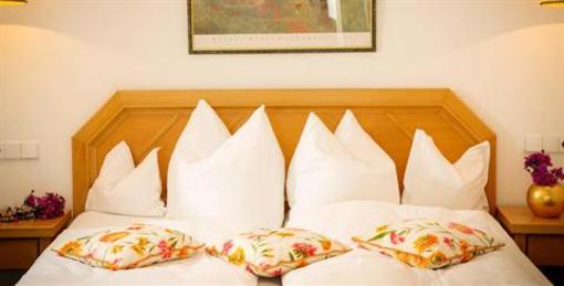 фото отеля Diana Kurhotel Garni