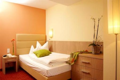 фото отеля Diana Kurhotel Garni