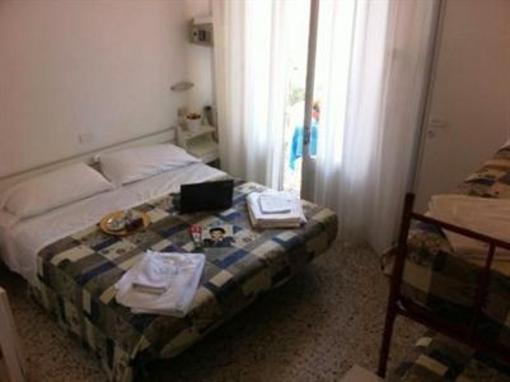 фото отеля Hotel Ave Rimini