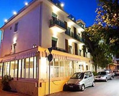 фото отеля Hotel Ave Rimini