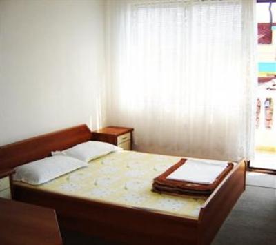 фото отеля Family Hotel Green Home