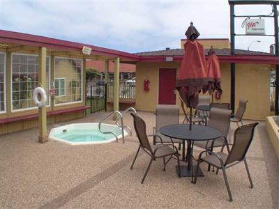 фото отеля Howard Johnson Express Seaside